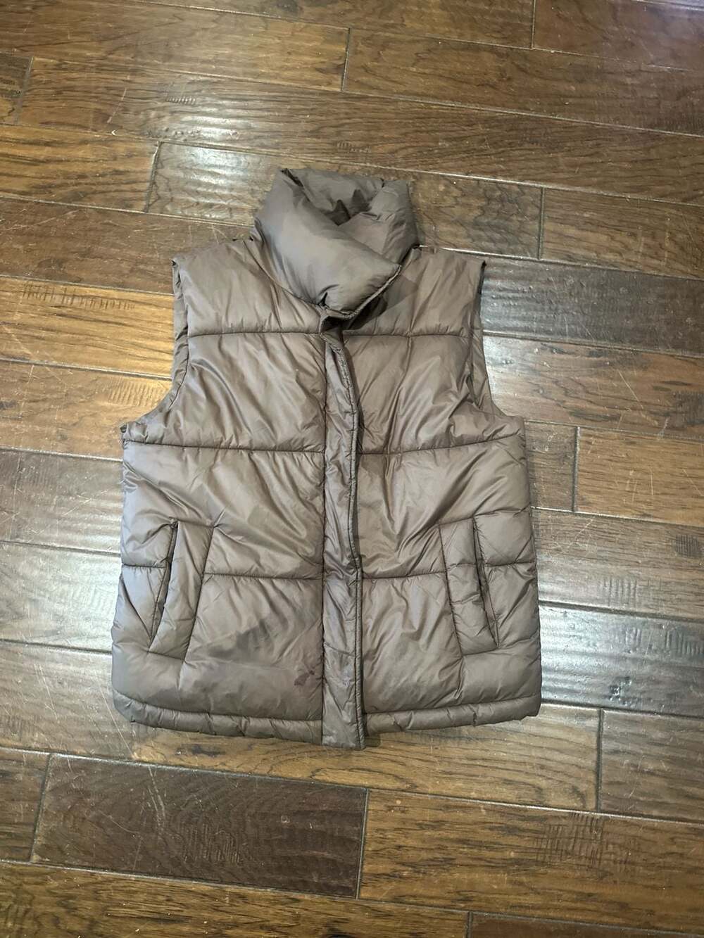American Eagle Outfitters Women's Brown Puffer Vest Size Small